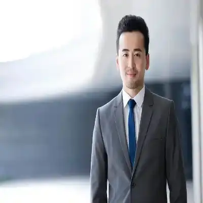 崔一
